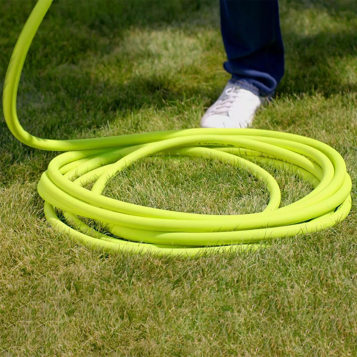 Flexzilla Garden Hose, 3/4 IN - 11 1/2 IN GHT Fittings, HFZG5100YW, 5/8 IN x 100 FT 7 Flexzilla Garden Hose, 3/4 IN - 11 1/2 IN GHT Fittings, HFZG5100YW, 5/8 IN x 100 FT - Image 5